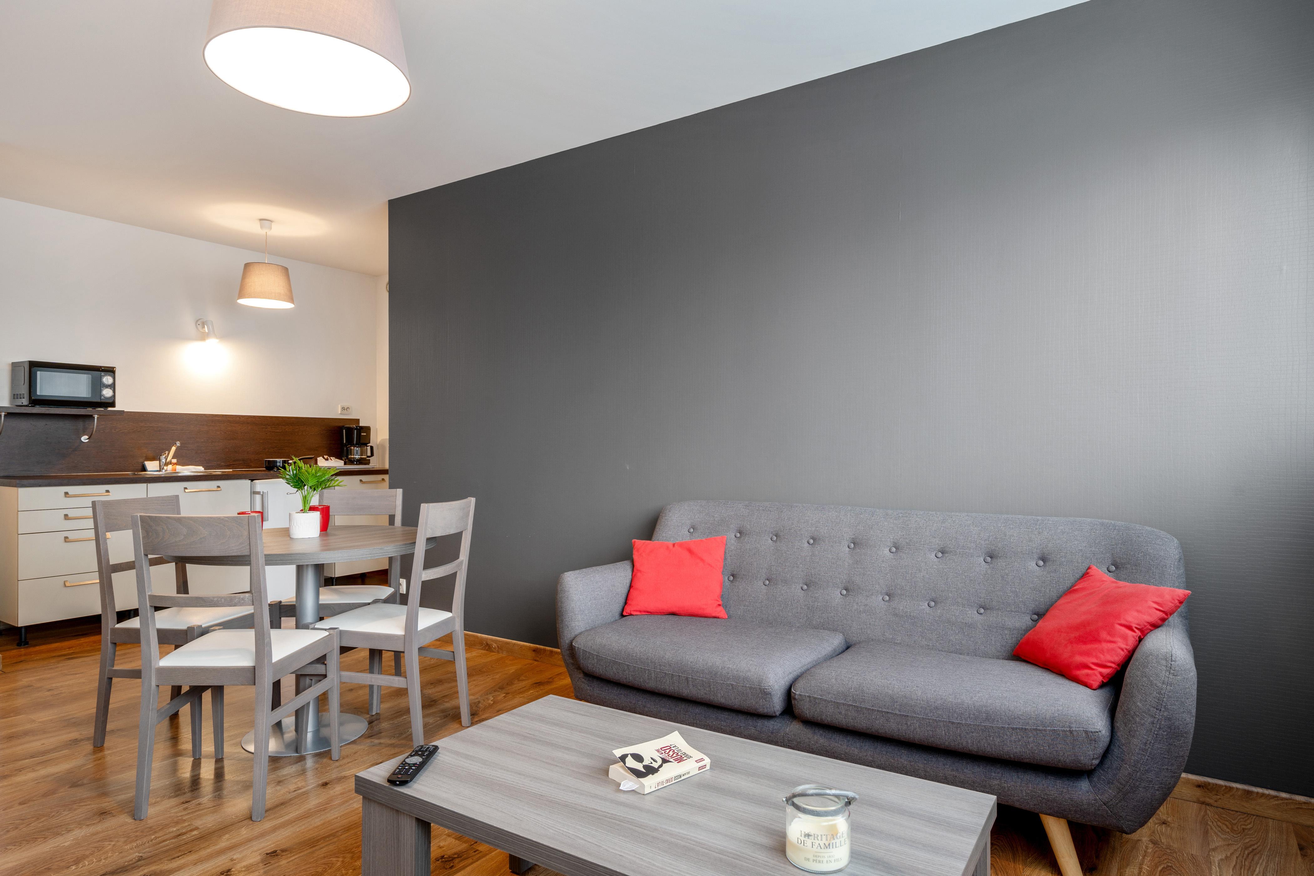 Zenitude Hotel-residences Metropole 3*