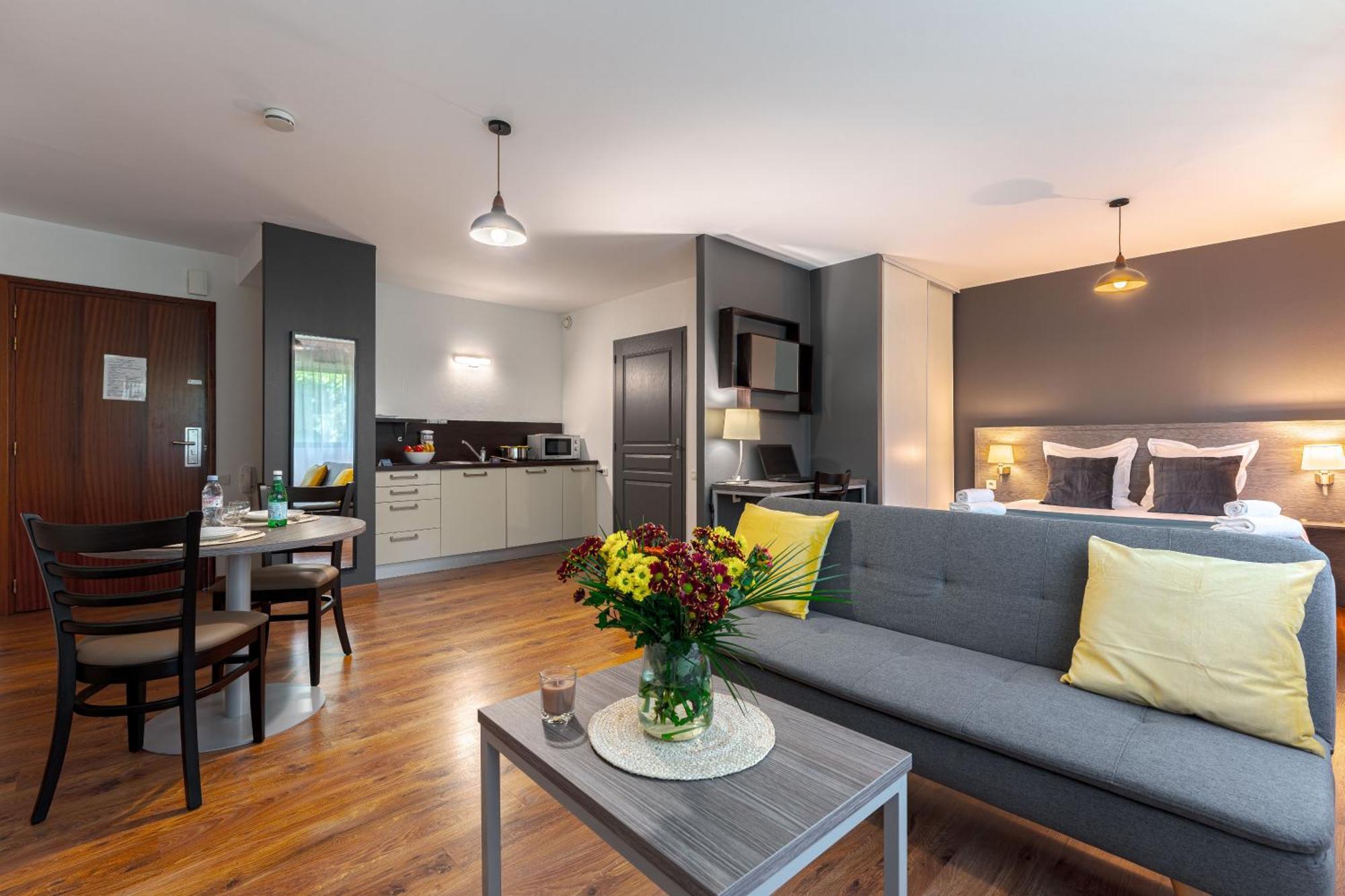 Aparthotel Zenitude Hotel-residences Metropole Nantes