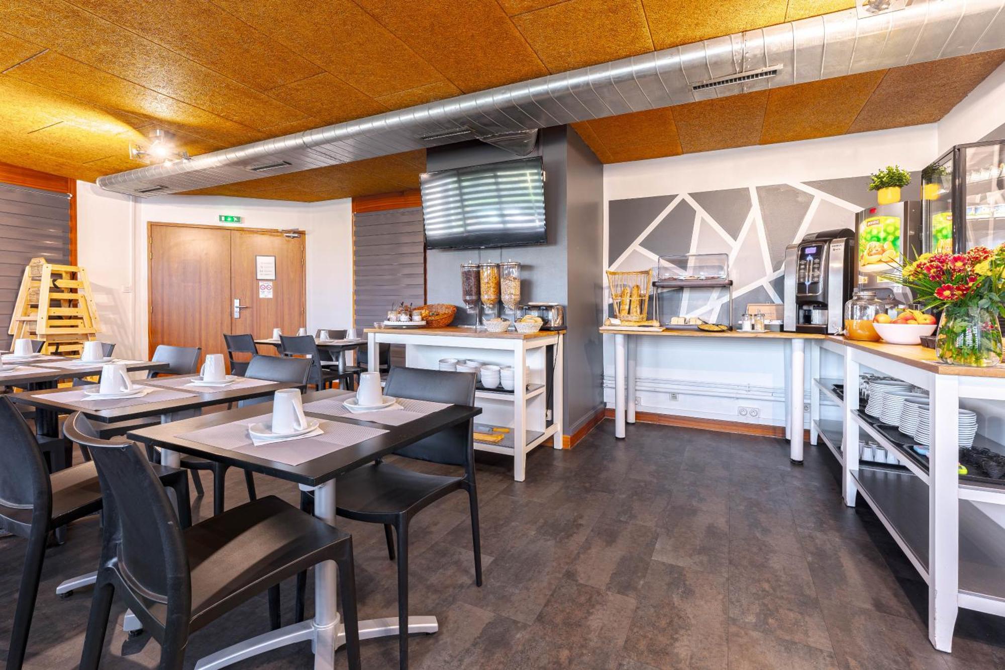 Zenitude Hotel-residences Metropole 3*