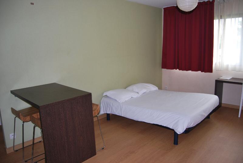 Zenitude Hôtel-résidences Métropole 3*